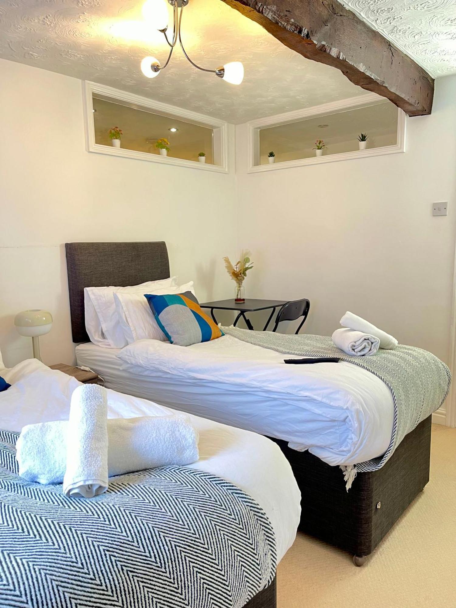 Mount Yard - Stylish Cottage - Close To Alton Towers - Peak District - Stoke-On-Trent Sleeps 5 Totmonslow Экстерьер фото